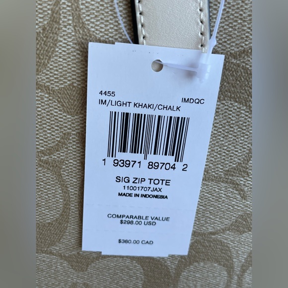 NWT！2PCS COACH ZIP TOP TOTE IN SIGNATURE CANVAS（4455）AND ID CARD CASE WALLET - Picture 8 of 16